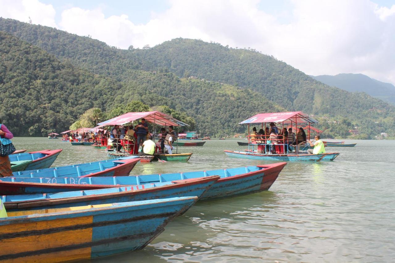 New Pokhara Lodge - Pokhara Lakeside Екстер'єр фото