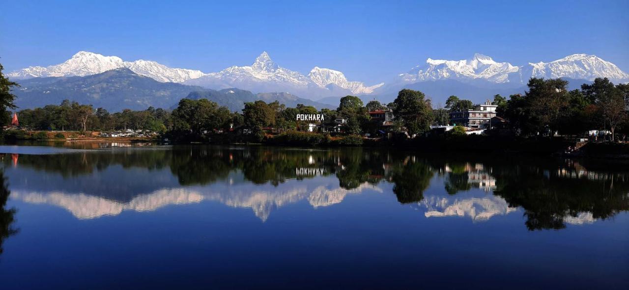 New Pokhara Lodge - Pokhara Lakeside Екстер'єр фото