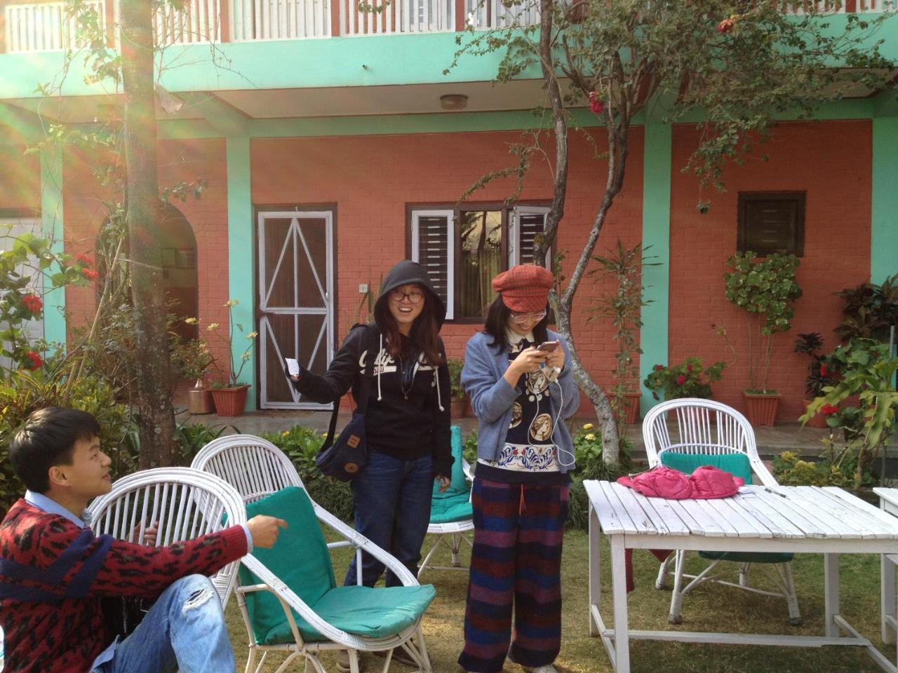 New Pokhara Lodge - Pokhara Lakeside Екстер'єр фото